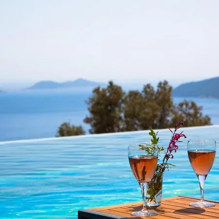 Kalamar 5 Bedroom Seaview With Private Pool 칼칸