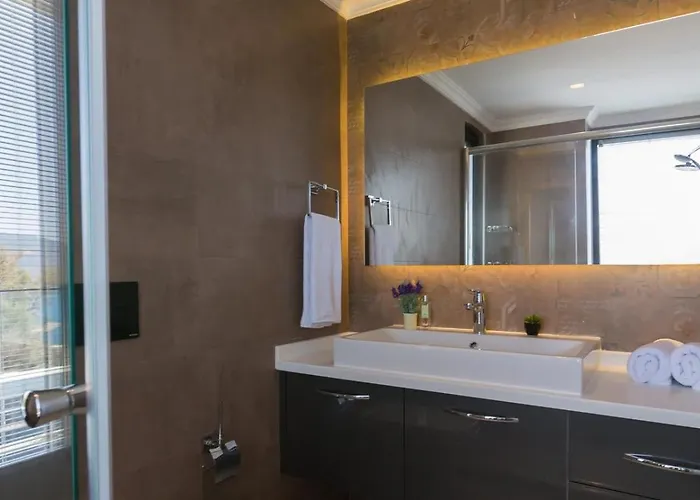 Kalamar 5 Bedroom Seaview With Private Pool 别墅